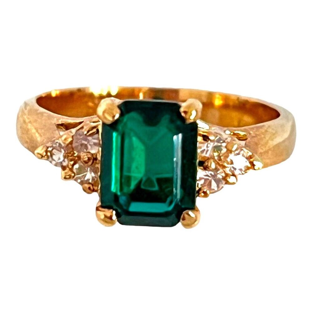 Vintage 1970s Ring Size 9 Green Crystal CZ Emerald Cut Gold Plated - 14T